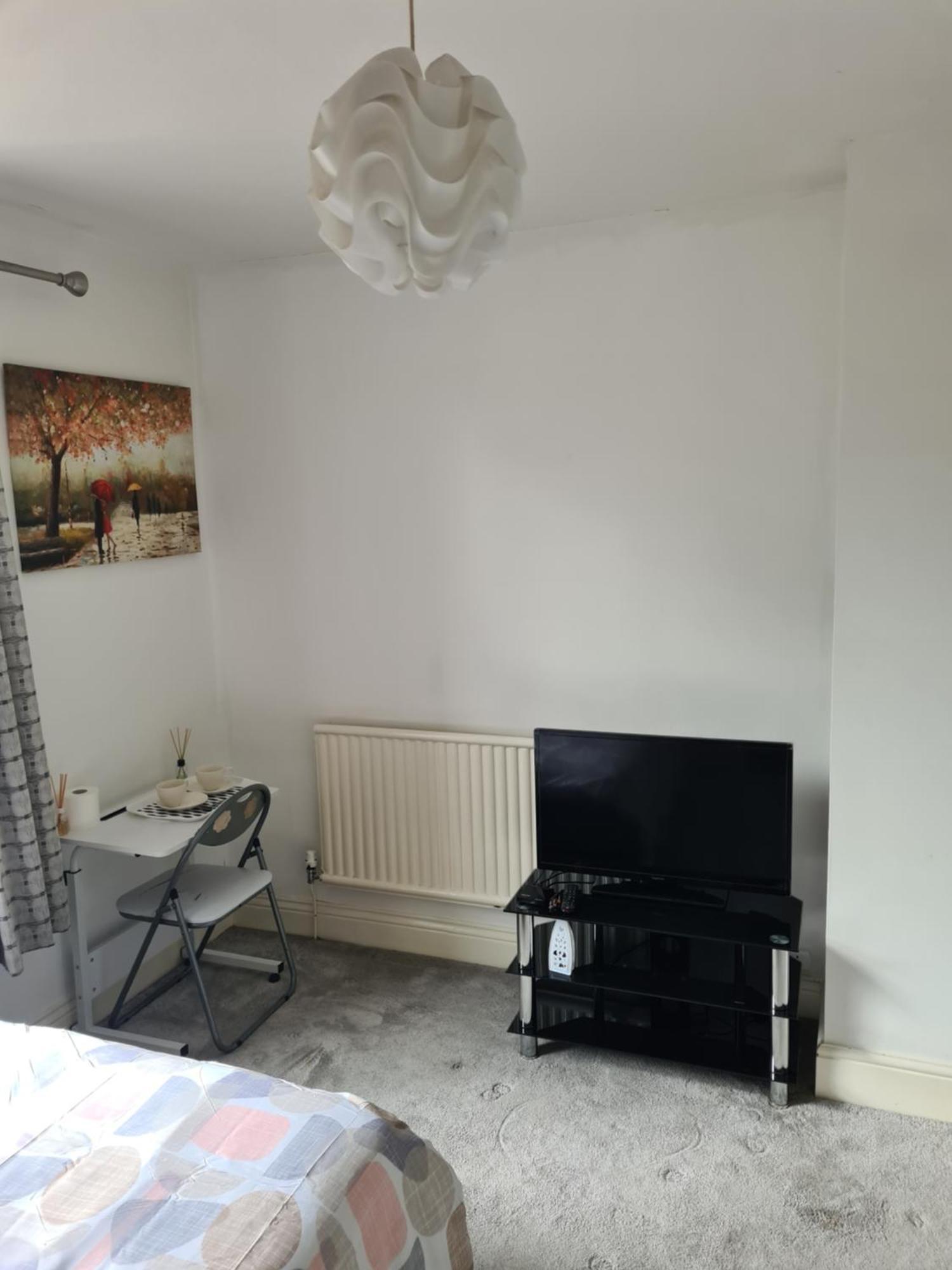 A Private & Beautiful Bedroom With Shared Bathroom In The Heart Of Bournemouth Esterno foto
